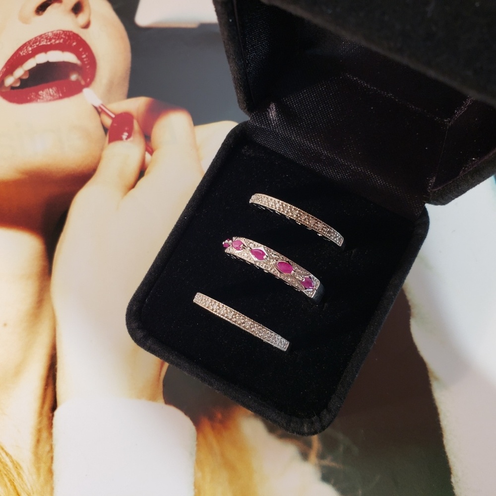 Beautiful Precious Ruby Gemstone Diamond Rings - Picture 3 of 8